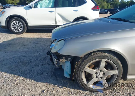 2006 Mercedes-Benz Clk 500 из США, поврежденный, VIN WDBTJ75J46F170631